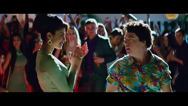 La nouvelle bande-annonce de « Baywatch » fait monter la température