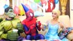 Spiderman et La Reine des Neiges! Superheros en français!