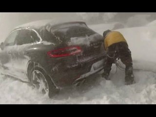 Catania - Soccorso alpino della Finanza, 18 interventi sull'Etna (10.01.17)