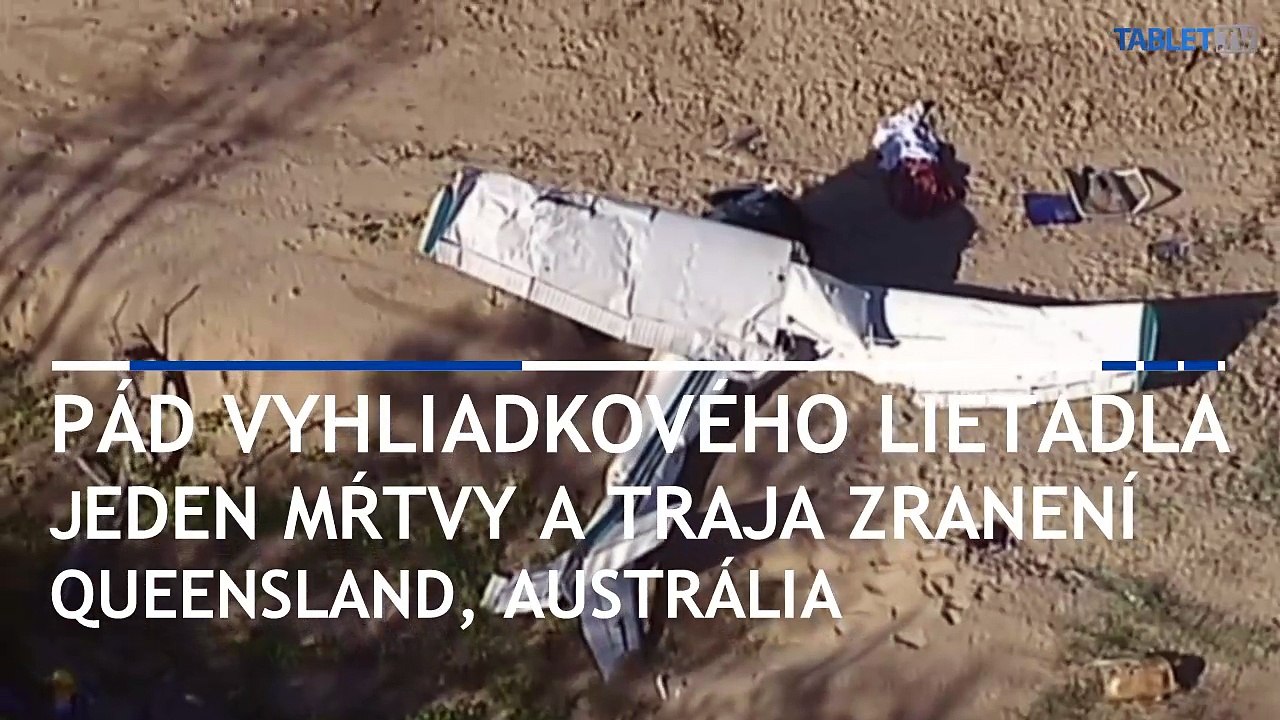 Pád vyhliadkového lietadla neprežil jeden turista, traja sú zranení