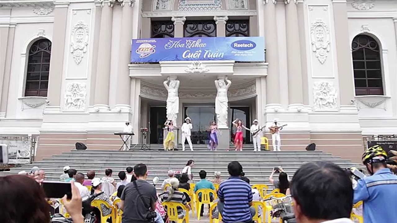 Bara Bere - ban nhac flamenco Gipsy fire - Nhà hát lớn - Đình Hùng (2)