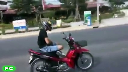 Best FAILS & Funny Videos ★ December 2016 Compilation ★ FailCity (3)