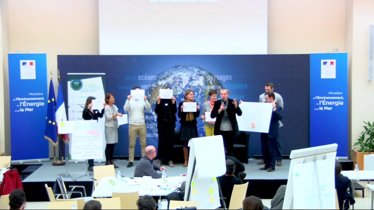 [Live] Mardi 10 janvier 2016 : #HackUrba (hackathon de l'urbanisme) - Restitution des ateliers