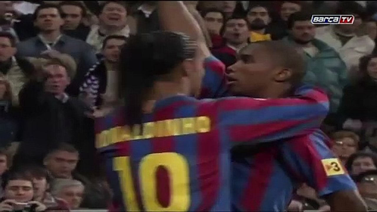 Ronaldinho "trên tài" Zidane, Pele, Maradona