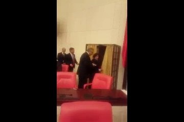 MHP Genel Başkan Yardımcısı AKP'Li Bahçekapılı'ya oyunu gösterdi