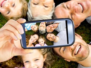 3 High-Tech Cases Making Your Smartphone Smarter