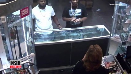 Watch Two Men Steal $30,000 Worth Of Engagement Rings From Kiosk - Cops-WhHat1_zjxs