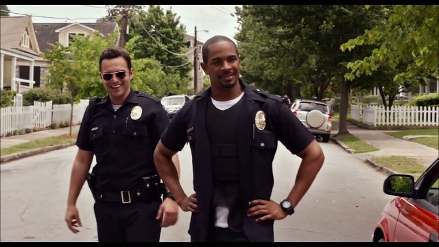 Let´s be Cops - Die Party Bullen _ Ist das nicht total illegal! _ Clip Deutsch HD-iEpf_h_jmhc