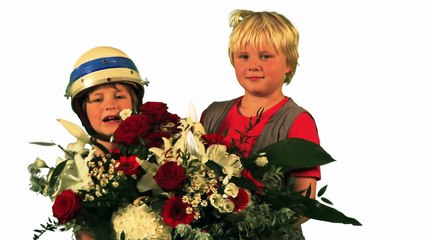 Alles Liebe zum Muttertag! RICO, OSKAR UND DIE TIEFERSCHATTEN-K92CFSnS_jg