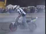 Roue 2 ouf Paris tuning show (stunt moto)