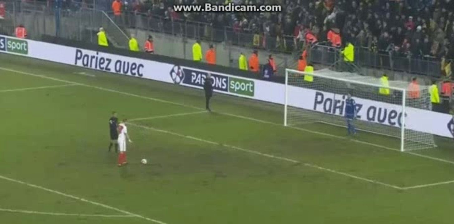 Glik penalty17