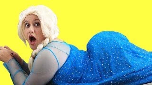 Frozen Elsa Big BUTT! w/ Spiderman Maleficent Joker Toys IRL! Superhero Fun