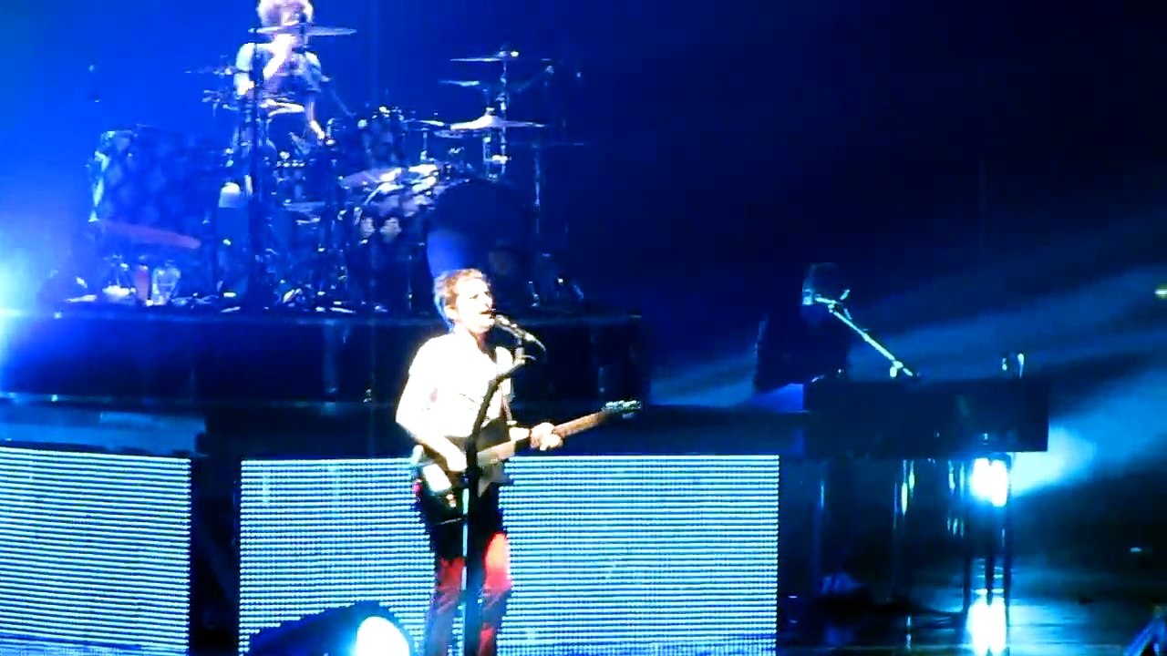 Muse - Guiding Light -  Amneville-les-Thermes Galaxie Mega Hall - 11/01/2009