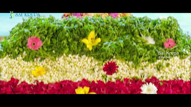 Om Namo Venkatesaya Theatrical Trailer _ Nagarjuna _ Anushka _ Pragya _ Jagapathi Babu _ #ONVTrailer-rDaC7_5JtfY