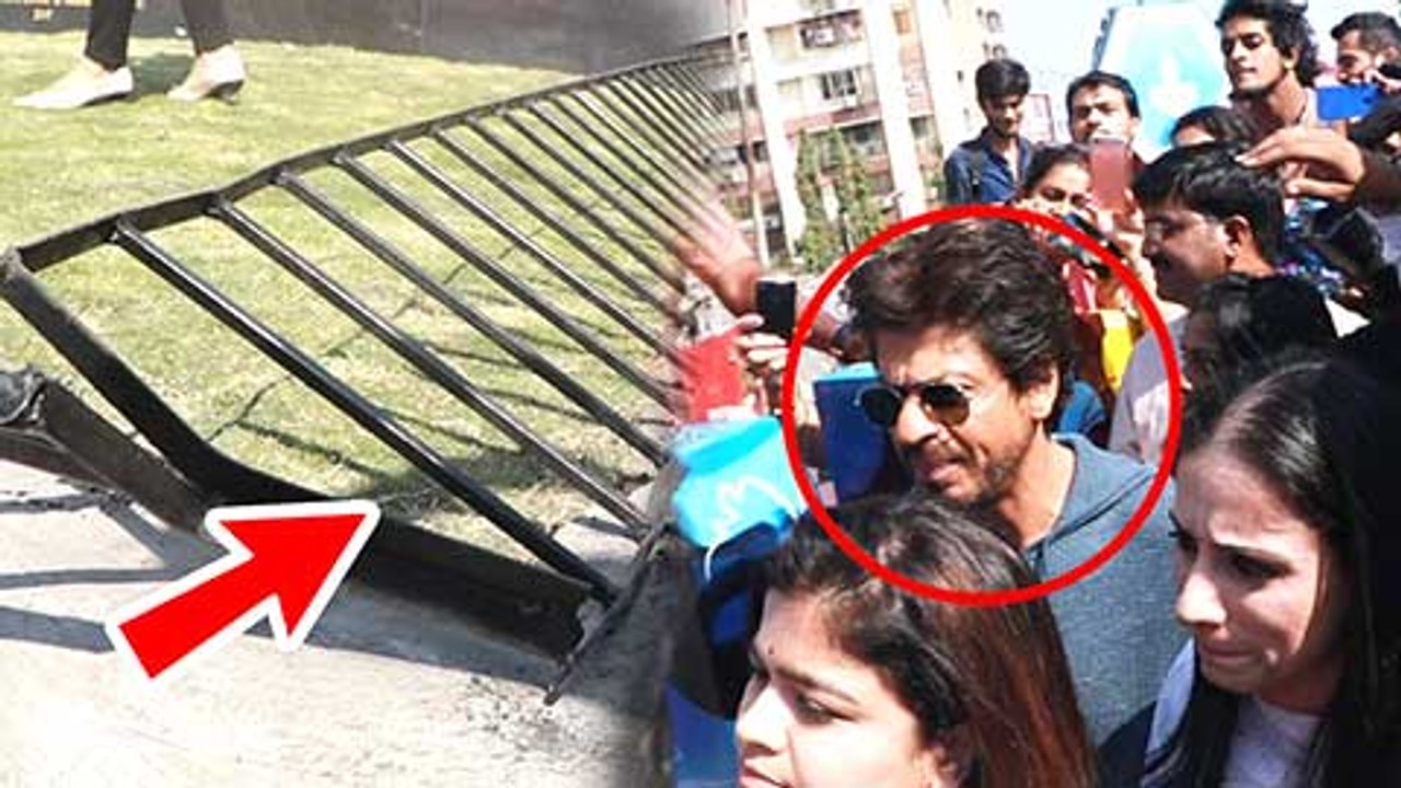 Raees Shahrukh Khan Event Goes Out Of Control  Media INSULTED  #BANDRA SCULPTURE