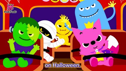 The Spooky Bus _ Halloween Songs _ PINKFONG Songs for Children-DLBaTFLPQoY