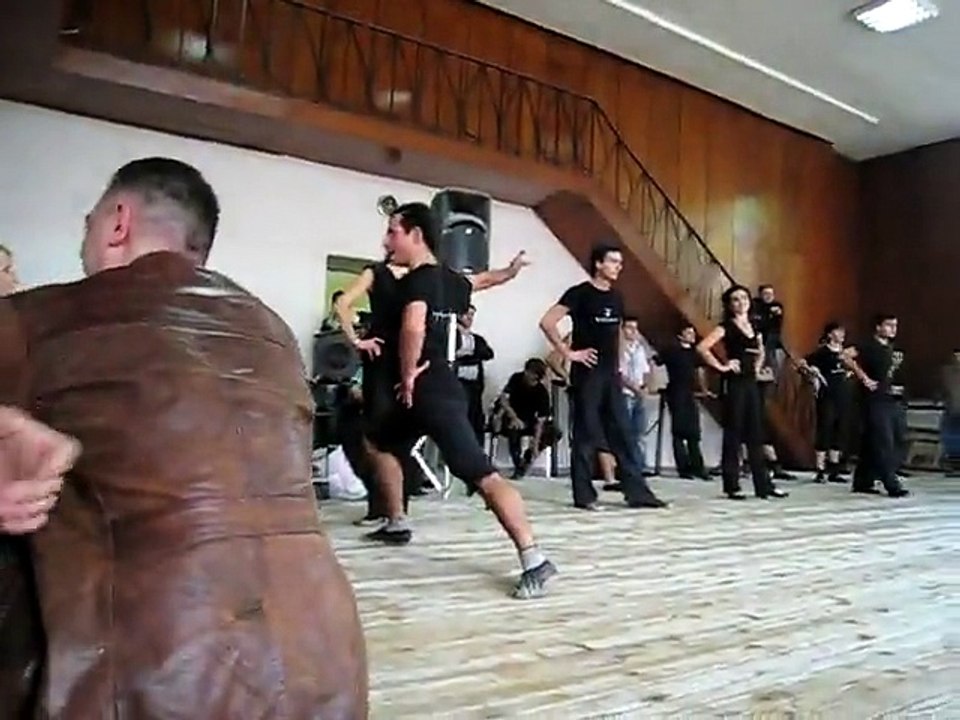 Un bijou pour vous.  J'espère que vous vous regalerez mes amis !