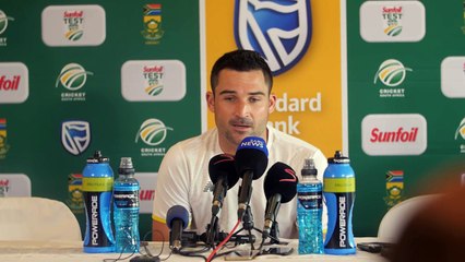 Elgar  de Kock tilt day one South Africa   s way