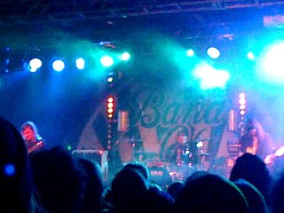 08122012376 Band of Skulls at Roadmender 2012