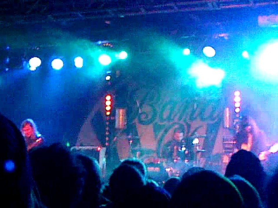 08122012376 Band of Skulls at Roadmender 2012