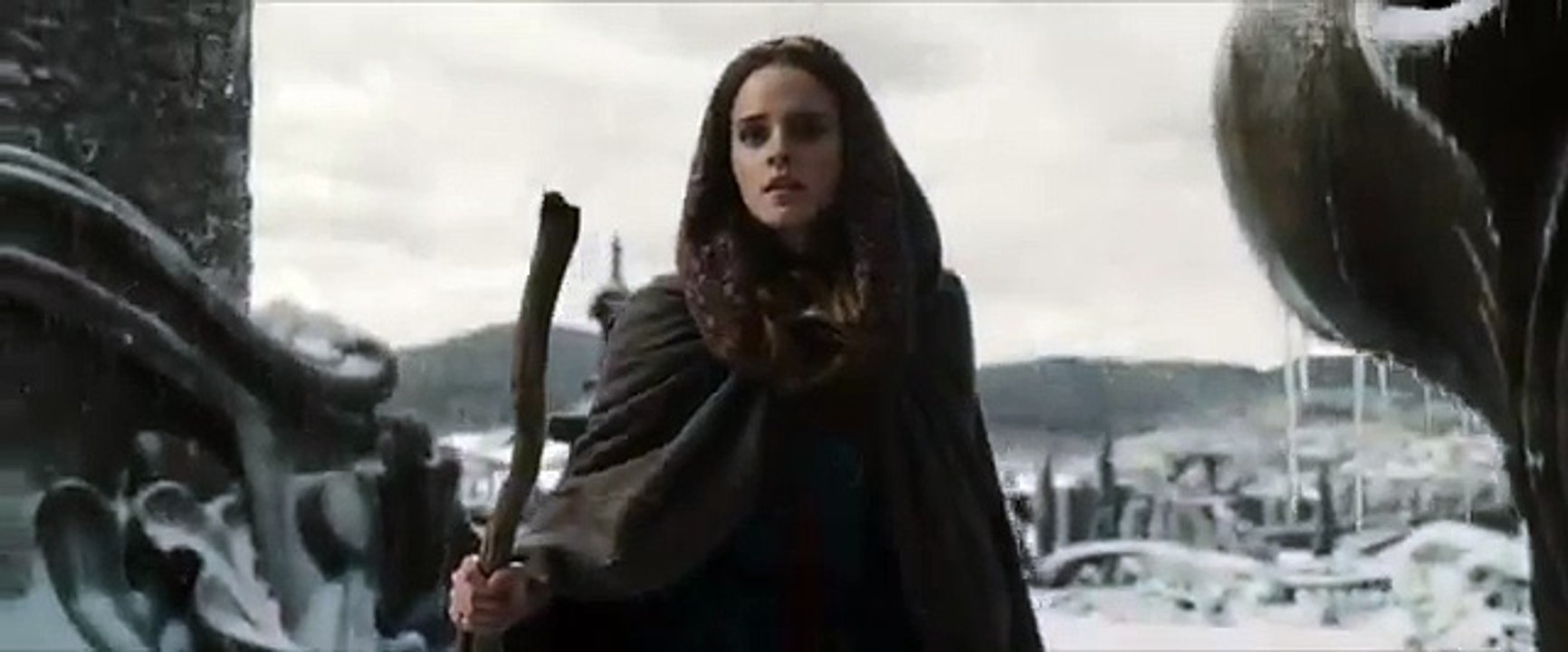 Disney's Beauty and the Beast - Golden Globes TV Spot-Q-4zC1CDKsk