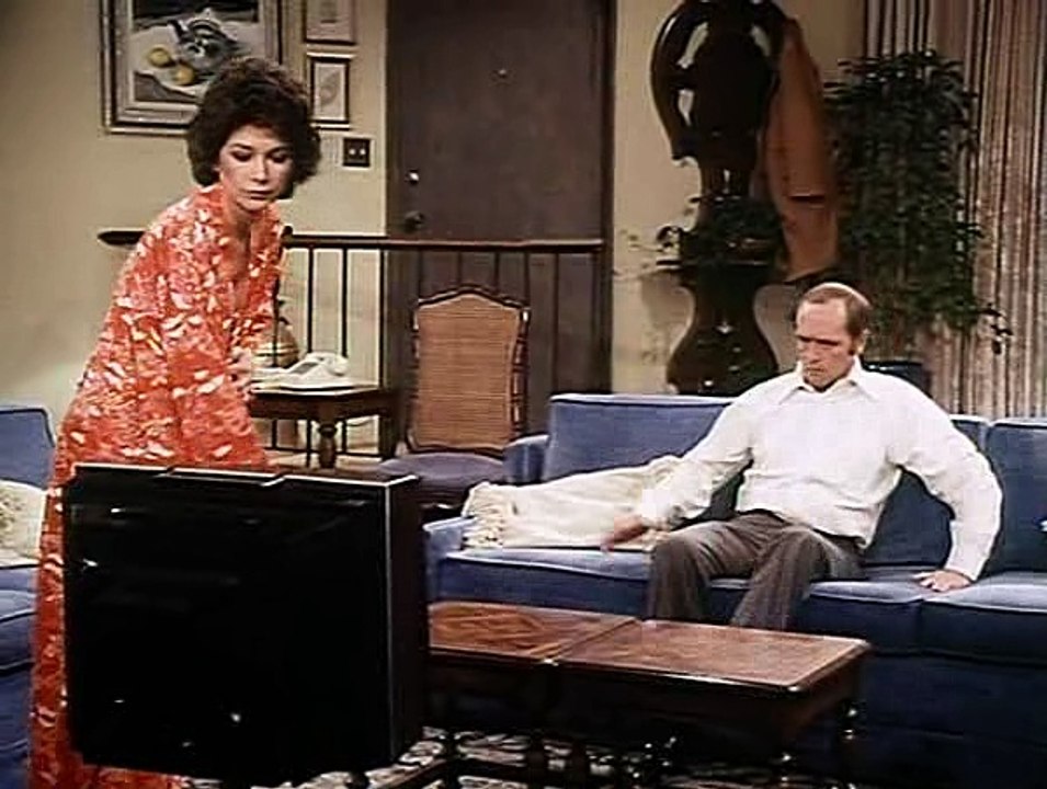 The Bob Newhart Show S04e24 - Peeper Two