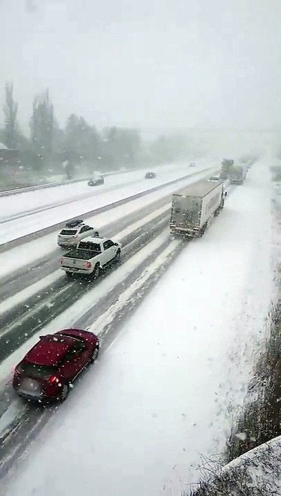 Une centaine de véhicules impliqués dans un carambolage sur une autoroute