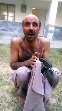 KP Police tortures a suspect