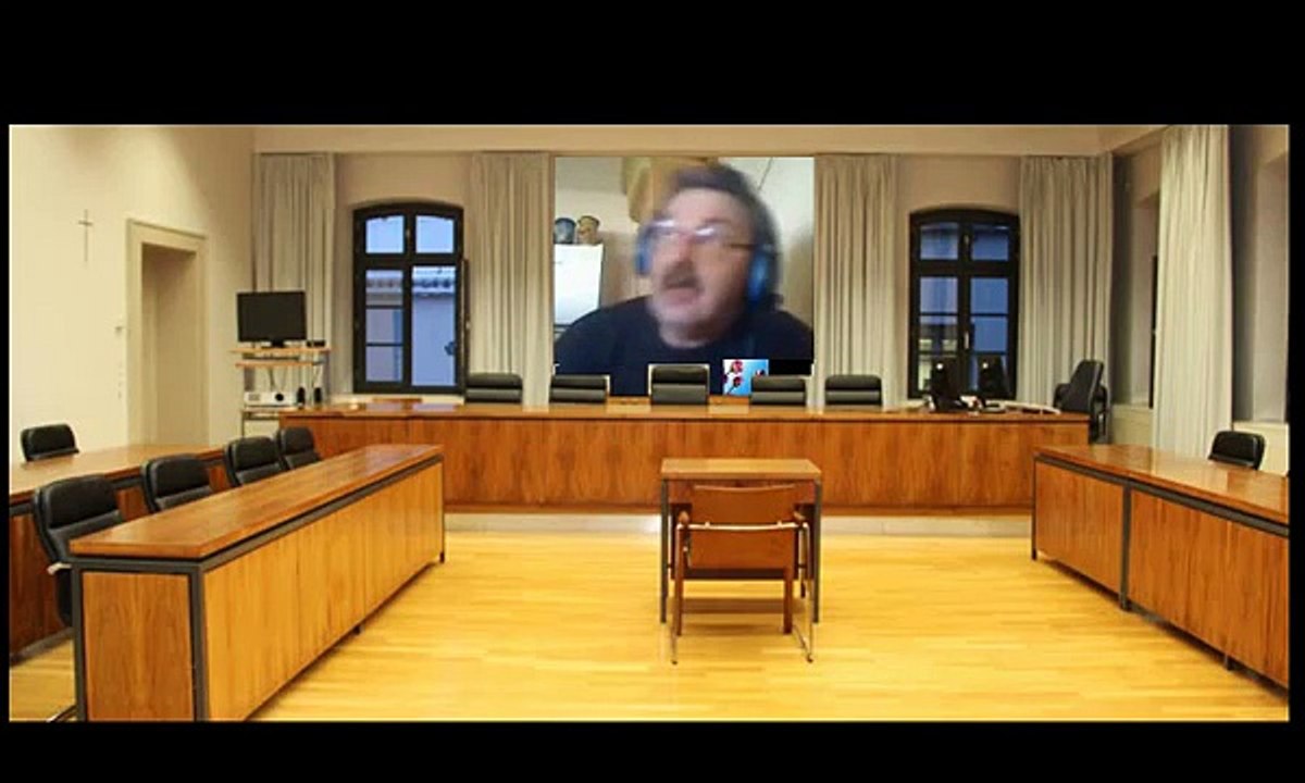 16 Nazi-Reichsbürger meint, Richter kann ihm nichts, schon 14 mal Erfolg gehabt