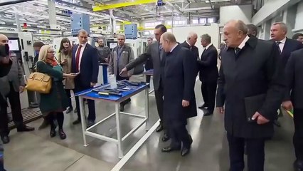 ПУТИН ПРИКОЛОЛСЯ!  Умеет же разрядить обстановку!!