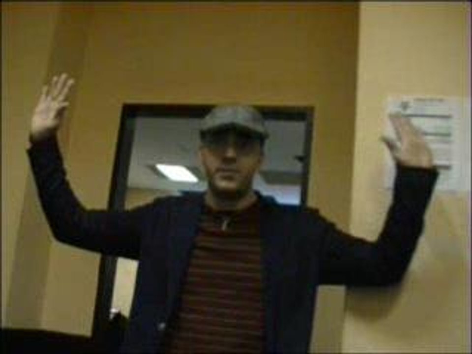 Matt Skiba (ALKALINE TRIO) on SkipMag.de