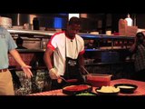 Manchester United's Patrice Evra & Ji-Sung Park make Chicago-style pizza