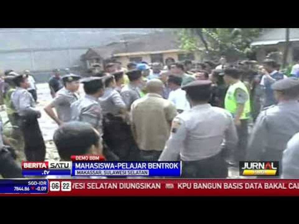 Mahasiswa - Pelajar Bentrok