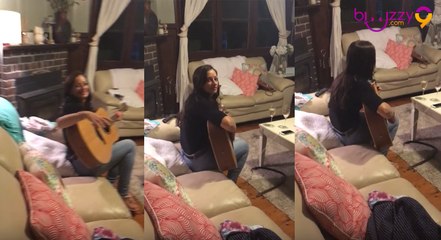 Elle Filme sa sœur qui chante "Skinny Love"...L'interprétation est juste magnifique