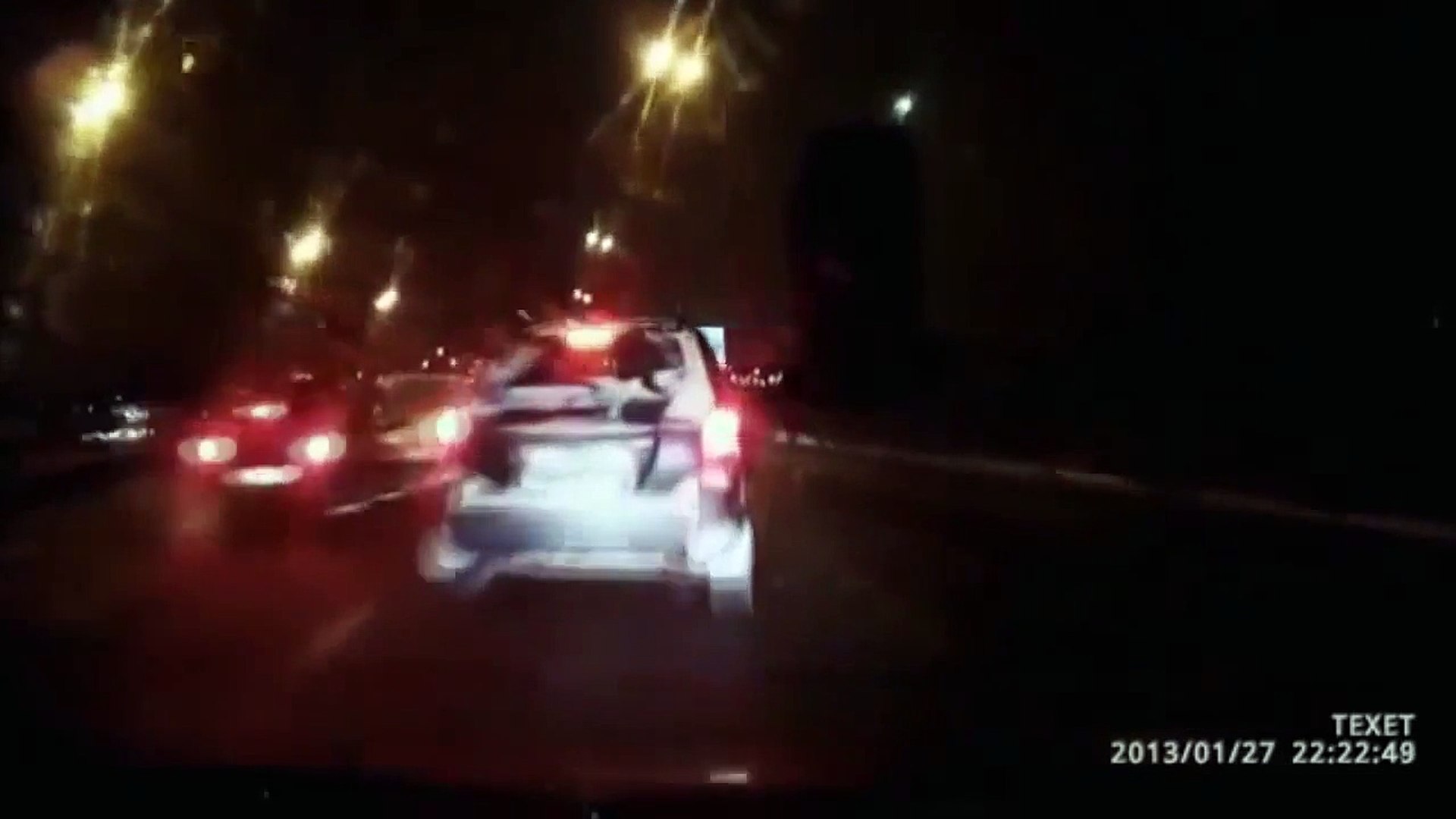 ⁣Убойные драки на дорогах | Автоприколы на зимних