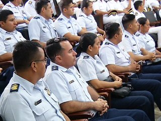 Voto facultativo para militares