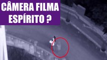 Câmera filma espírito rondando a casa ?