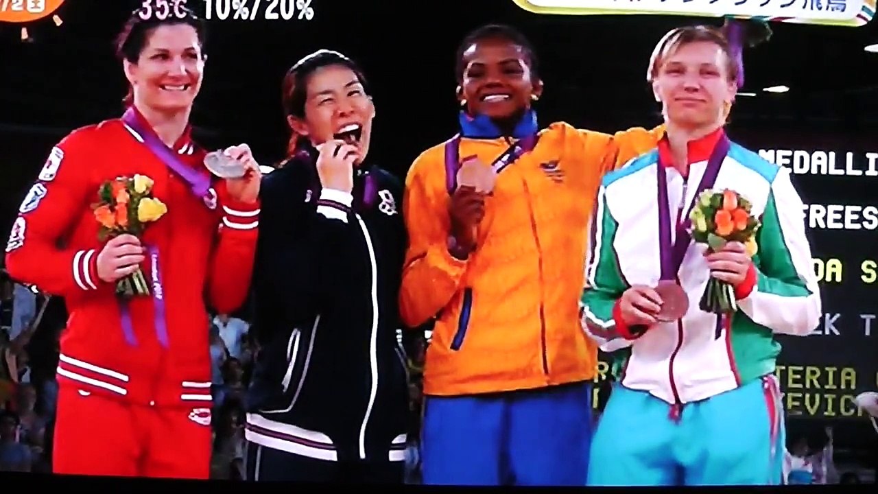 4連覇を目指す吉田沙保里選手が選手団主将に選ばれた,そちらに体力,気力を奪われないよう願ってる-MCHksqB-lz8