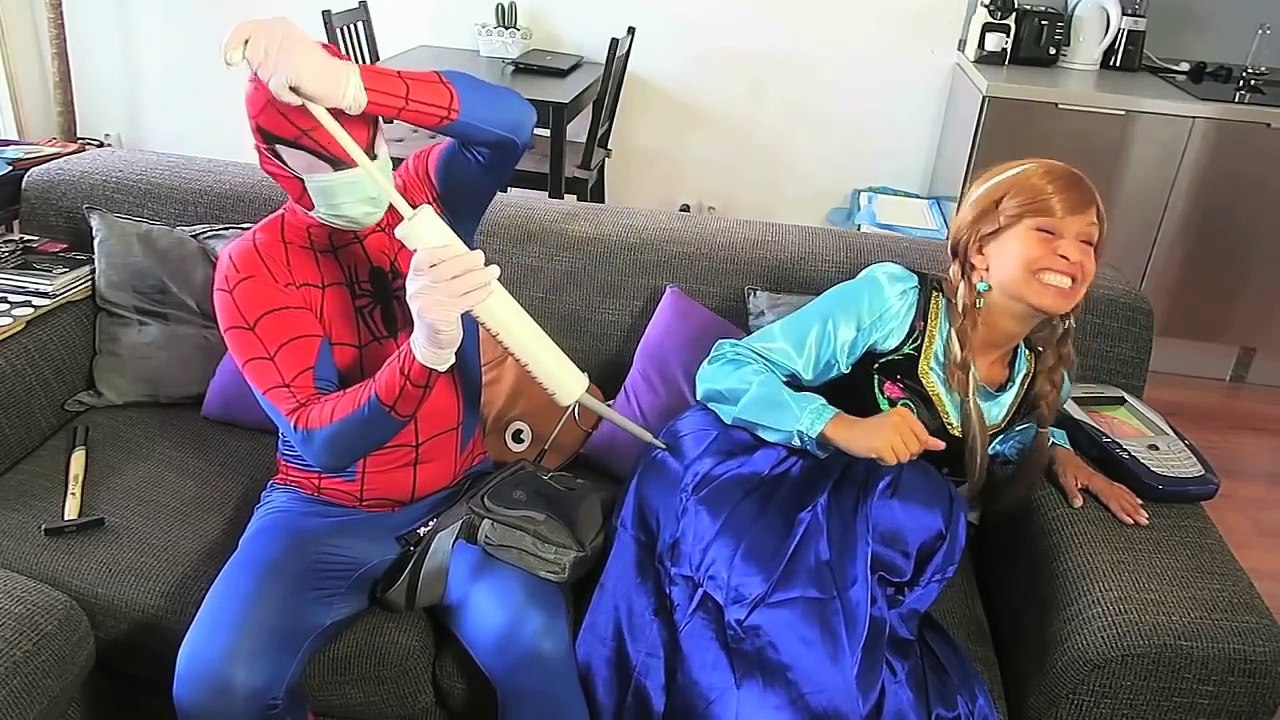 Pregnant Frozen Elsa vs Spiderbaby Quadruplets! Funny Stop Motion w/ Doctor Spiderman