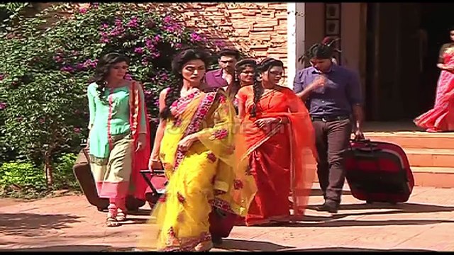 Thapki Pyaar Ki | Bihaan and His Family Leaves Pandey Niwas | On Location
