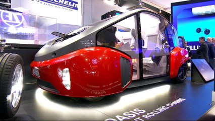 Self-driving cars on display at US auto show