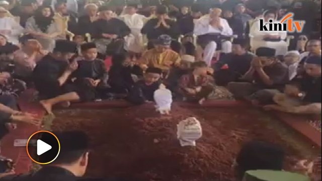 Video: Jenazah Adenan selamat dikebumikan