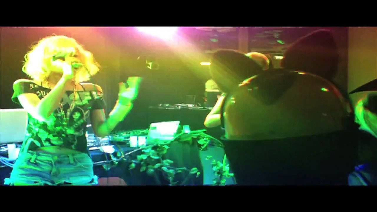 YouTube Japan Halloween Party-i9XH_uEMcws