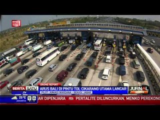 Descargar video: Drone Report: Arus Balik di Tol Cikarang Utama Normal