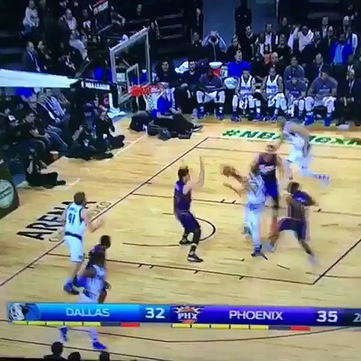 Dirk with the bounce Michael Gallagher