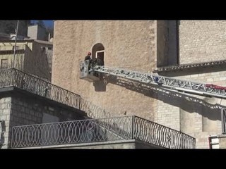 Cascia (PG) - Terremoto, opere provvisionali in chiesa San Francesco (10.01.17)