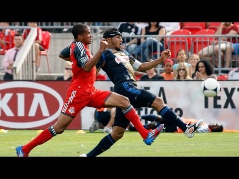 HIGHLIGHTS: Toronto FC vs Philadelphia Union, May 26, 2012