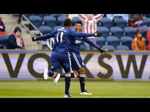 GOAL: Joaquin Velazquez floats header to back post | Chicago Fire vs Chivas USA