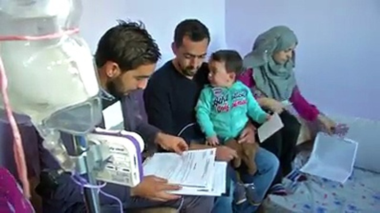 Cette famille Béjaouie en détresse lance un appel à l'aide pour sauver son petit garçon atteint d'une maladie rare