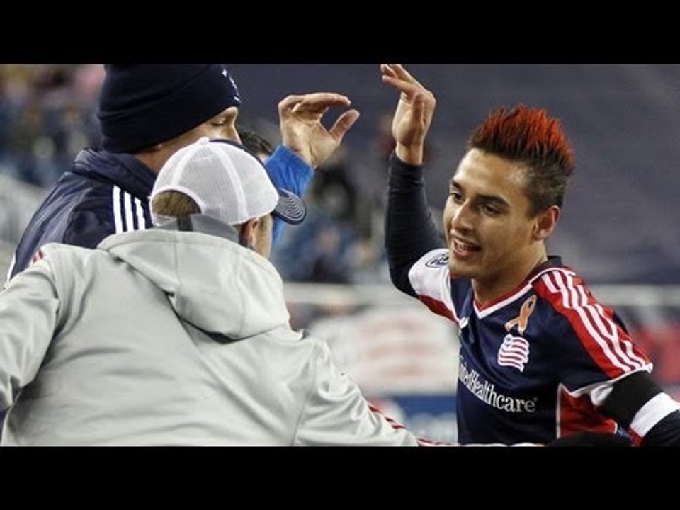 GOAL: Fagundez pounces on the corner | NE Revolution vs New York Red Bulls